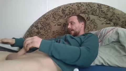 Snapshot of tekkhans chatting on 12/31/24, 12:36 tekkhans online show from 12/31/24, 12:36