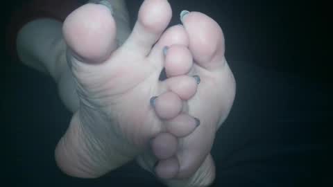 Viv West online show from 12/04/24, 03:59