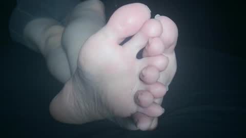 Viv West online show from 12/06/24, 04:36