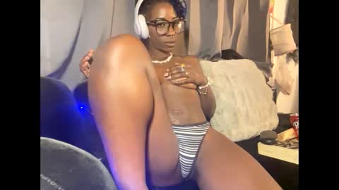 PushMyPurple online show from 12/22/24, 04:39