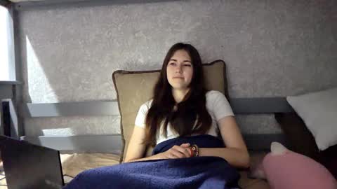 Alice online show from 11/11/25, 05:07