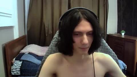 temptvelvet online show from 11/28/25, 09:34