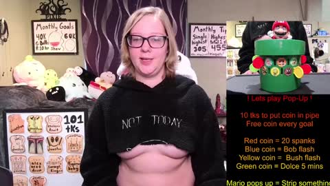 Snapshot of ten_tickle_pixie chatting on 01/08/25, 10:48 Pixie and Tentacle Overlord online show from 01/08/25, 10:48