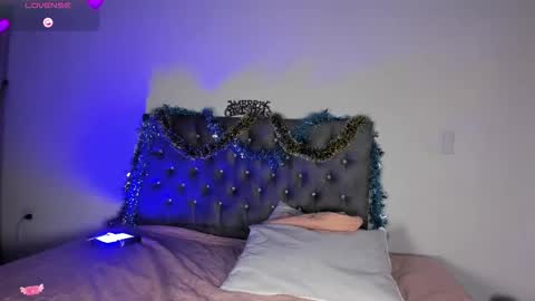 Teo online show from 11/30/25, 02:21