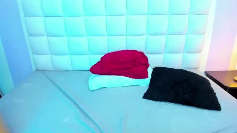 Teresa online show from 02/18/25, 03:43