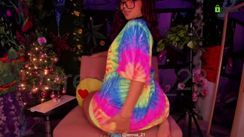 Snapshot of teretwerk_23 chatting on 12/27/24, 01:22 teresa help me reach 100 like online show from 12/27/24, 01:22
