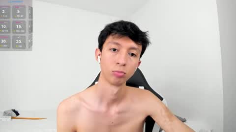 Snapshot of teroship_boy chatting on 10/09/25, 02:20 Juanfe online show from 10/09/25, 02:20