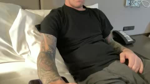 Snapshot of terracoa66 chatting on 12/02/25, 02:17 Terracoa66 online show from 12/02/25, 02:17