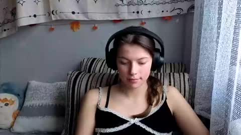 Anny Simpson online show from 11/20/25, 06:02