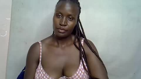 terriam online show from 11/18/25, 08:13