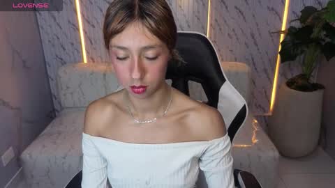 Online 800 to 1400 online show from 10/10/25, 01:10