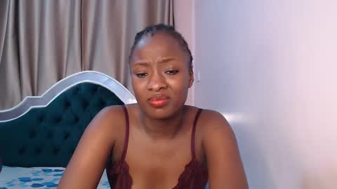 Snapshot of tess_tacy chatting on 02/15/25, 09:59 Tacy online show from 02/15/25, 09:59
