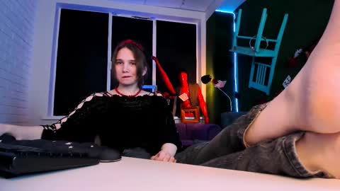 Tessa online show from 11/15/25, 09:17