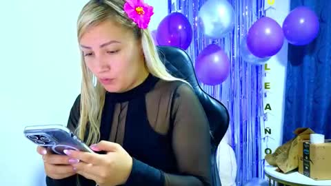 Tessy online show from 09/24/25, 04:21