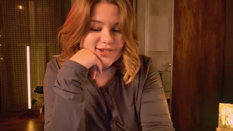 Snapshot of tesspleasure chatting on 10/01/25, 07:31 TESSA online show from 10/01/25, 07:31