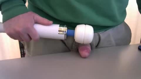 Test the Chat online show from 10/12/25, 06:51