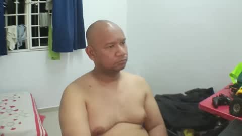 yours online show from 10/21/25, 01:34