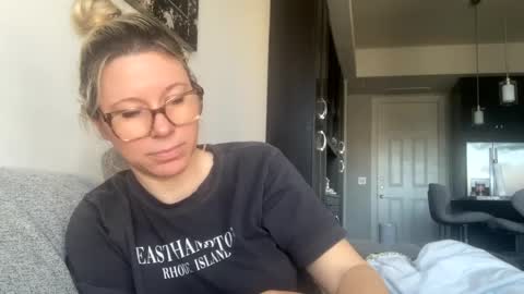 Daphne Summers online show from 01/11/25, 04:25