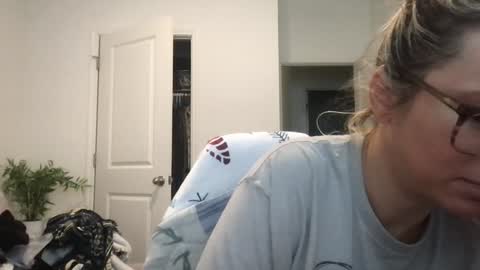 Daphne Summers online show from 10/06/25, 03:09