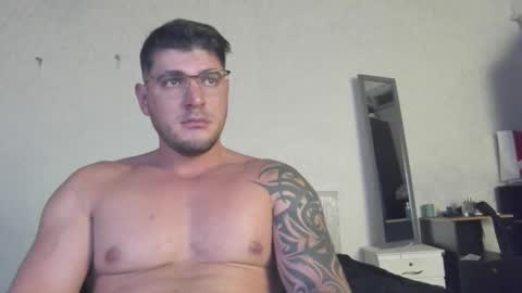 Snapshot of teylor_creed chatting on 02/10/25, 10:19 teylor creed online show from 02/10/25, 10:19