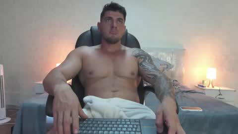 Snapshot of teylor_creed chatting on 02/26/25, 10:42 teylor creed online show from 02/26/25, 10:42