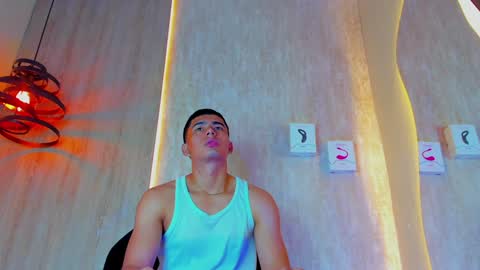 Snapshot of thaddeus_king chatting on 02/04/25, 07:00 thaddeus king online show from 02/04/25, 07:00