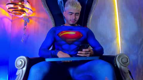 Snapshot of thaddeus_king chatting on 10/18/25, 09:26 thaddeus king online show from 10/18/25, 09:26