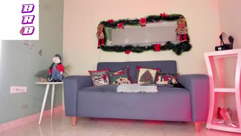 Snapshot of thais_dreams chatting on 12/18/24, 03:22 Thais online show from 12/18/24, 03:22