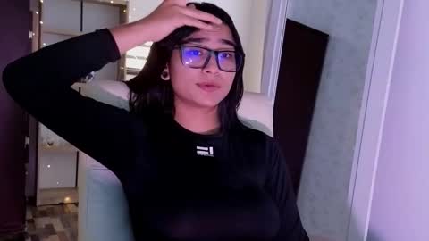 Snapshot of thalia_066 chatting on 12/10/24, 04:38 thalia online show from 12/10/24, 04:38