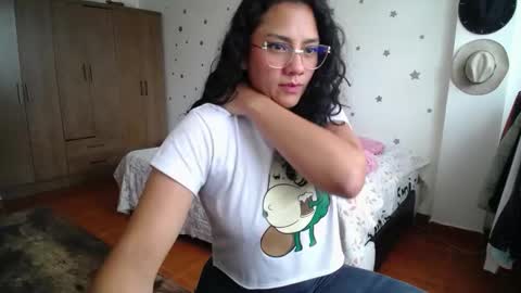    online show from 10/22/25, 04:51