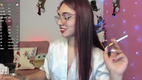 thamara_cooper_ online show from 12/12/24, 10:02
