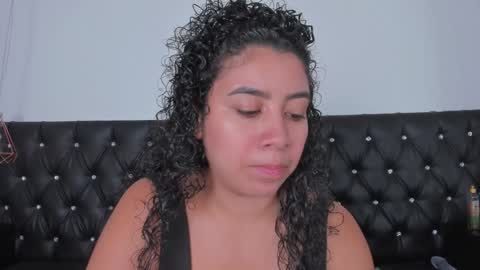 thara webstter online show from 01/16/25, 02:51