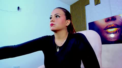 Snapshot of that_temptation chatting on 10/27/25, 06:01 that_temptation online show from 10/27/25, 06:01