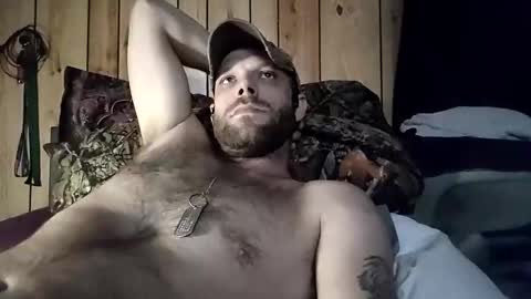 Snapshot of thatguy_2392 chatting on 02/23/25, 02:29 thatcouple online show from 02/23/25, 02:29