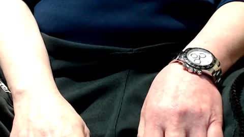 Snapshot of the1pocketrocket chatting on 01/05/25, 08:10 the1pocketrocket online show from 01/05/25, 08:10