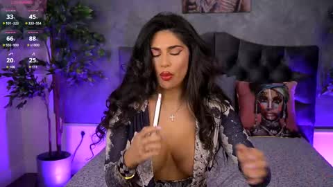 Snapshot of the_arabian_princess chatting on 02/10/25, 04:19 Aisha online show from 02/10/25, 04:19