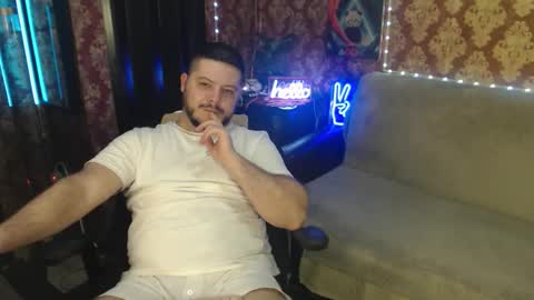 Snapshot of the_avengersgth chatting on 10/13/25, 06:08 thor lord online show from 10/13/25, 06:08