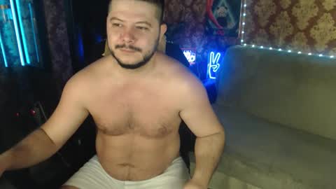 Snapshot of the_avengersgth chatting on 10/15/25, 01:06 thor lord online show from 10/15/25, 01:06