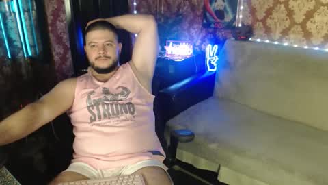 Snapshot of the_avengersgth chatting on 10/31/25, 07:04 thor lord online show from 10/31/25, 07:04