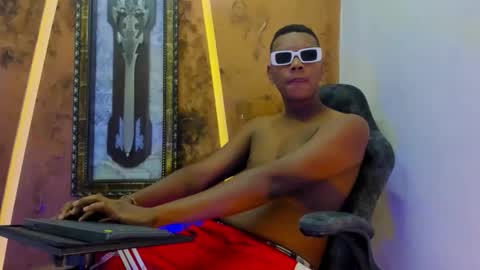 the_hot_boy0 online show from 11/09/25, 12:25