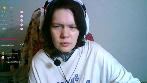 the_ice_owl online show from 10/20/25, 08:26