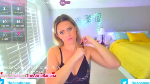 Snapshot of theannabanana chatting on 12/20/24, 05:08 Anna Banana AKA Ann Angel online show from 12/20/24, 05:08