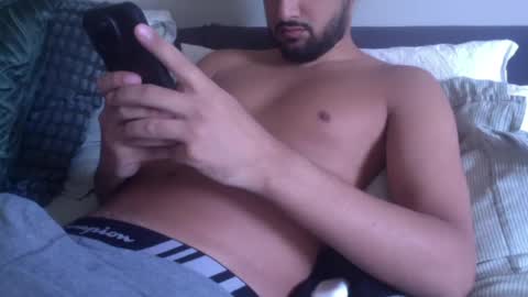 thebig_aa2 online show from 10/12/25, 05:23