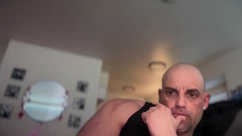 theBuzz777 online show from 02/11/25, 12:06