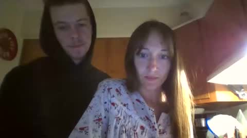 Snapshot of thecouplenextfloor chatting on 11/12/25, 04:57 thecouplenextfloor online show from 11/12/25, 04:57