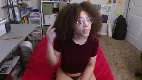 olly online show from 11/06/25, 07:37