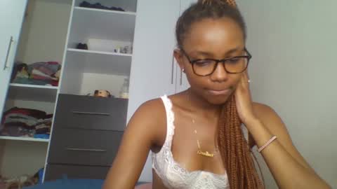 Snapshot of theequinn chatting on 03/03/25, 11:24 theequinn online show from 03/03/25, 11:24