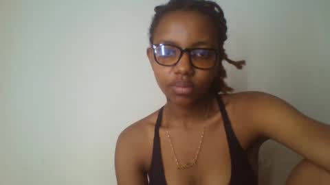 Snapshot of theequinn chatting on 03/12/25, 11:54 theequinn online show from 03/12/25, 11:54