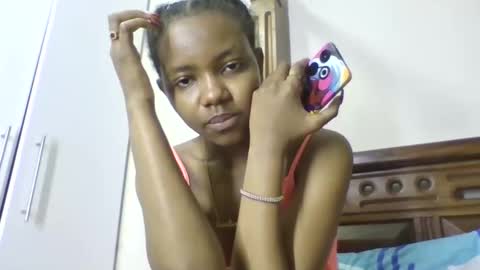 Snapshot of theequinn chatting on 11/04/25, 09:41 theequinn online show from 11/04/25, 09:41