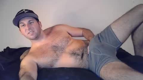 Theetwohander online show from 11/18/25, 03:34